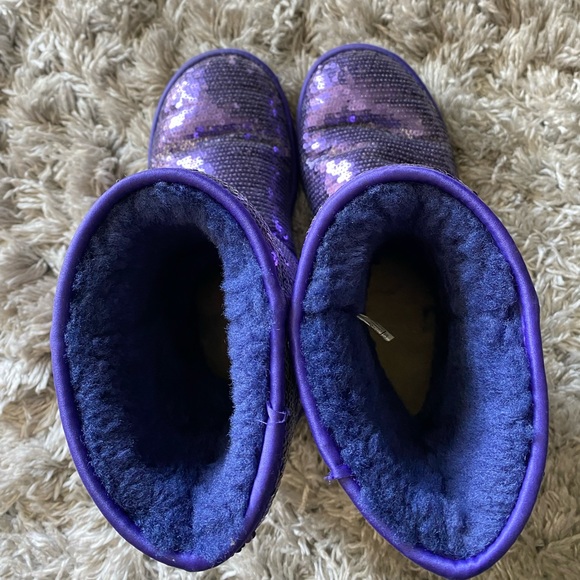 Ugg Boots - Picture 3 of 5